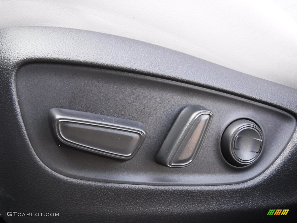 2019 RAV4 Limited AWD - Blizzard White Pearl / Light Gray photo #26