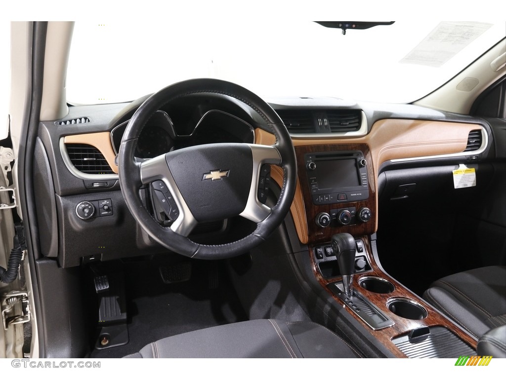 2014 Traverse LT - Champagne Silver Metallic / Ebony/Mojave photo #6