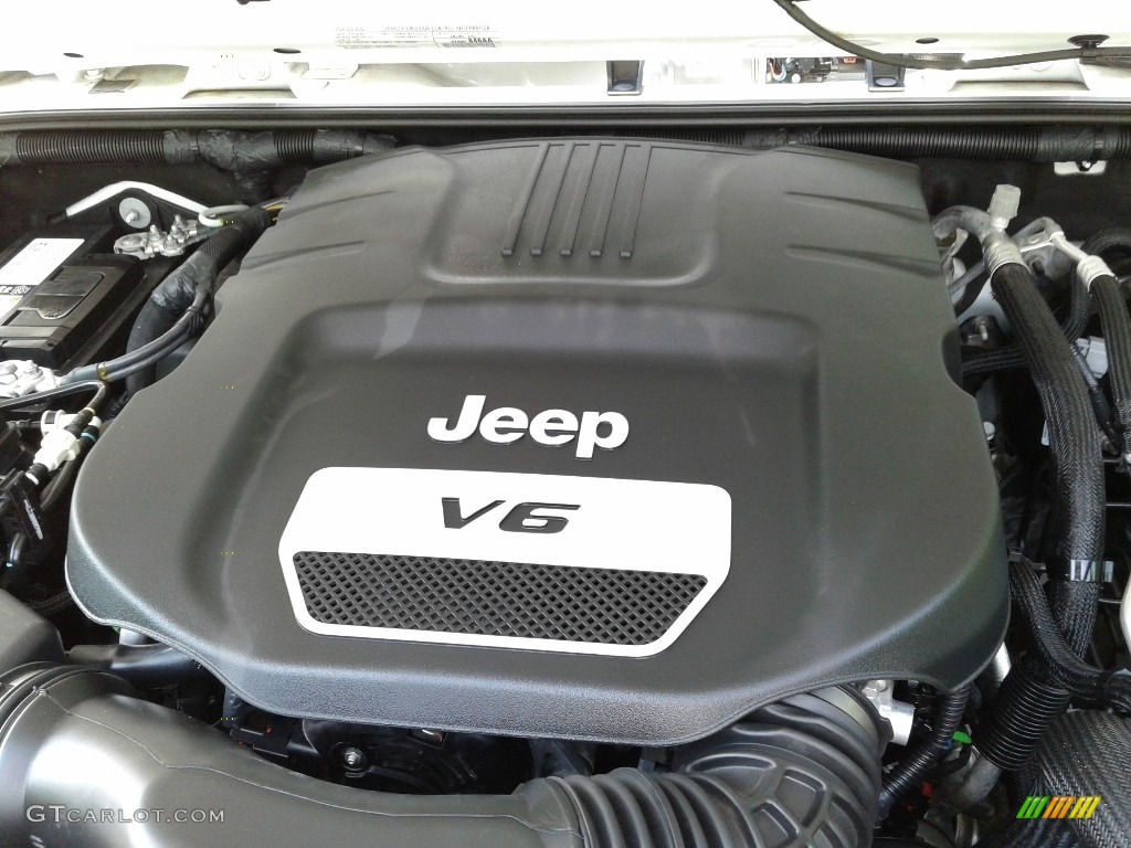 2017 Wrangler Unlimited Sport 4x4 - Bright White / Black photo #9