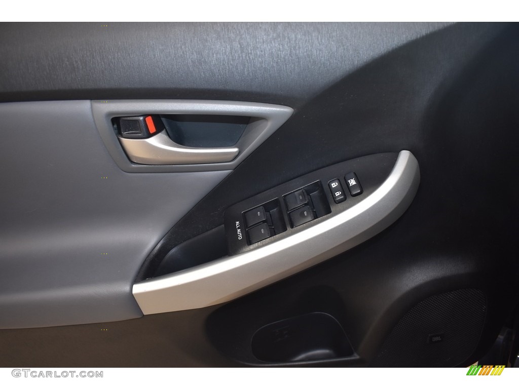 2014 Prius Three Hybrid - Winter Gray Metallic / Dark Gray photo #10