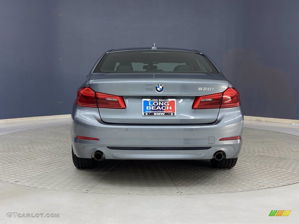 2018 5 Series 530i Sedan - Bluestone Metallic / Black photo #4