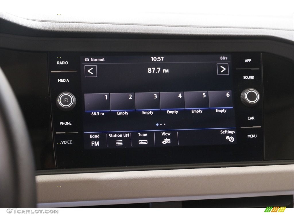 2019 Volkswagen Jetta SEL Controls Photo #142059724