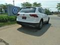 Pure White - Tiguan S 4Motion Photo No. 2