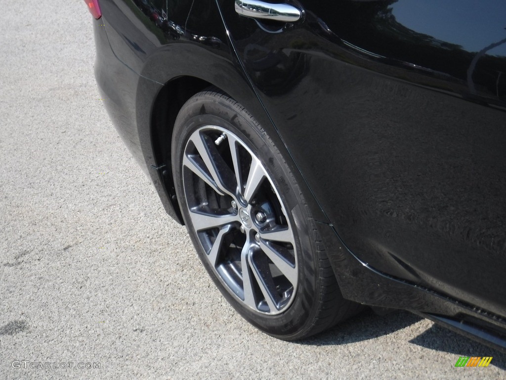2017 Maxima SL - Super Black / Charcoal photo #11