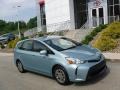 Front 3/4 View of 2015 Prius v Four