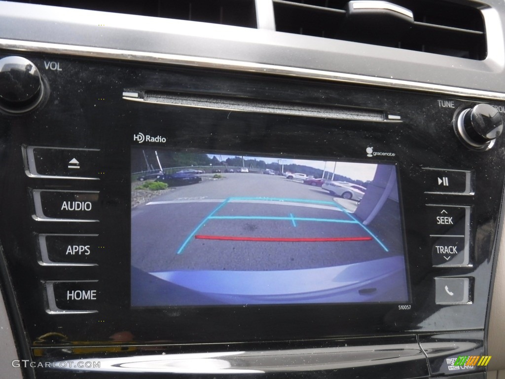 2015 Prius v Four - Sea Glass Pearl / Bisque photo #5