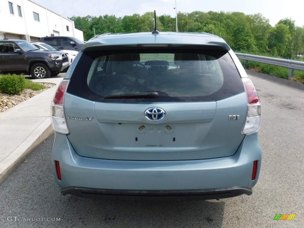 2015 Prius v Four - Sea Glass Pearl / Bisque photo #14