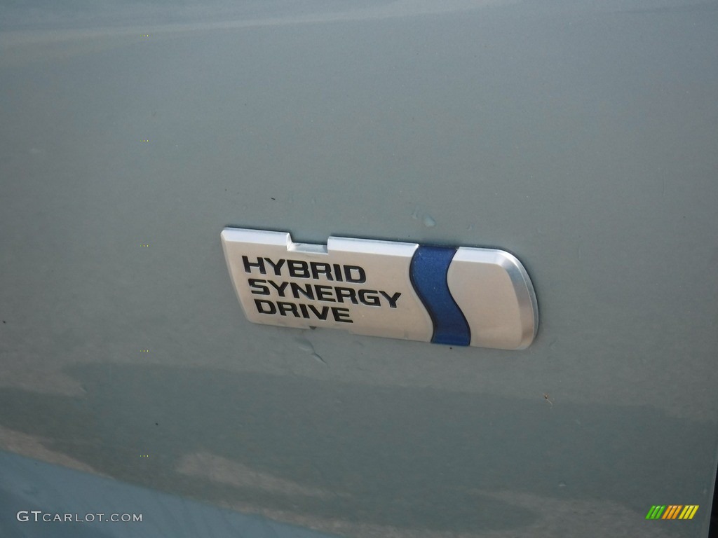 2015 Toyota Prius v Four Marks and Logos Photos