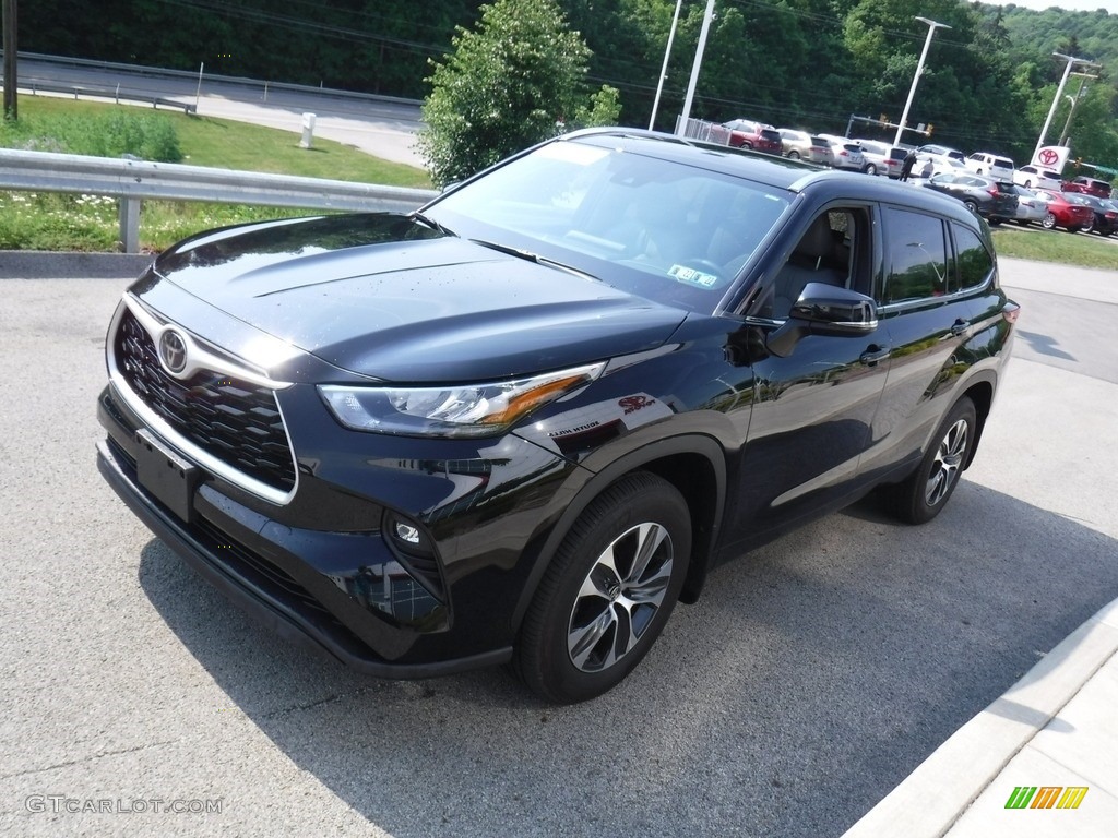 2020 Highlander XLE AWD - Midnight Black Metallic / Black photo #16