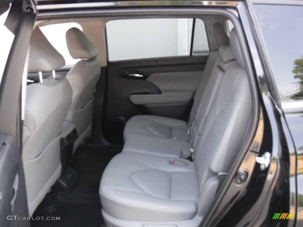 2020 Highlander XLE AWD - Midnight Black Metallic / Black photo #29