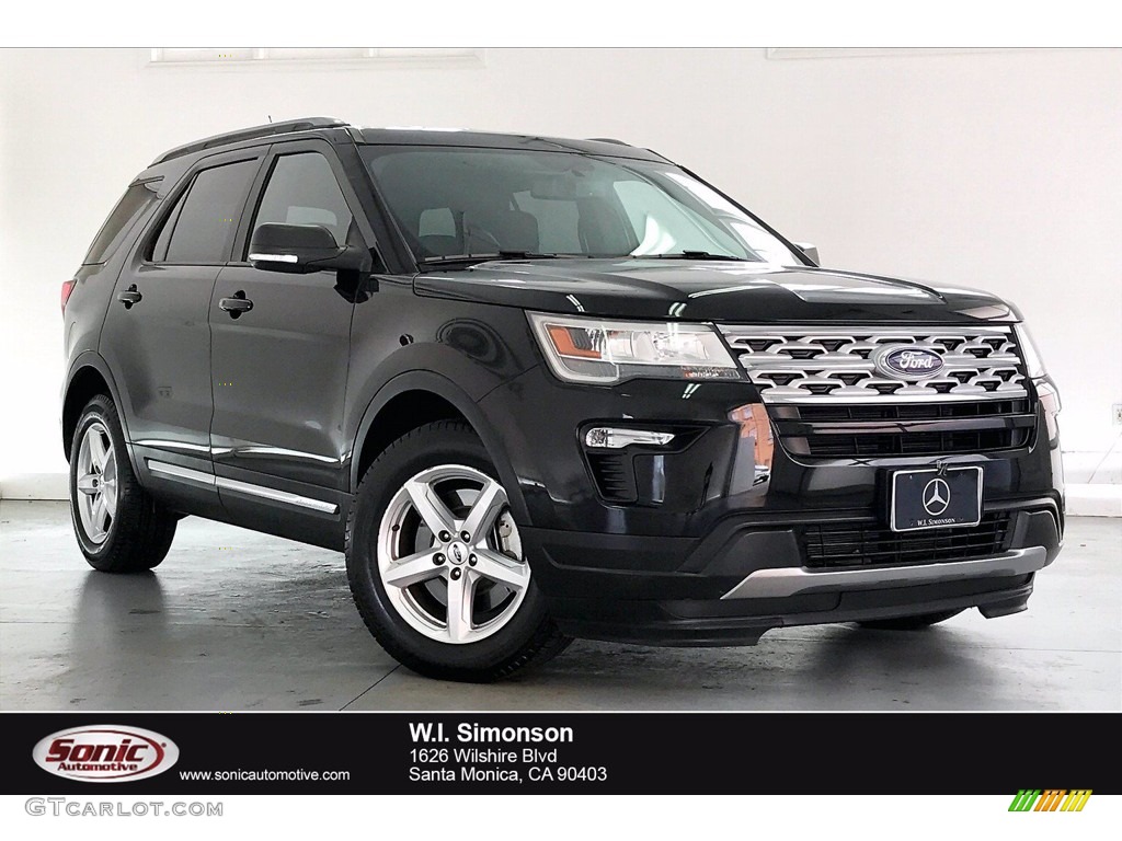 2019 Explorer XLT - Agate Black / Medium Black photo #1