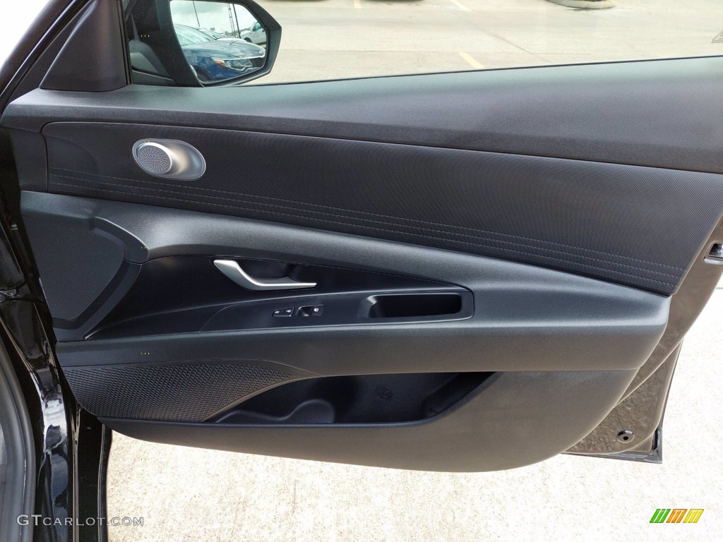 2021 Elantra SE - Phantom Black / Black photo #28