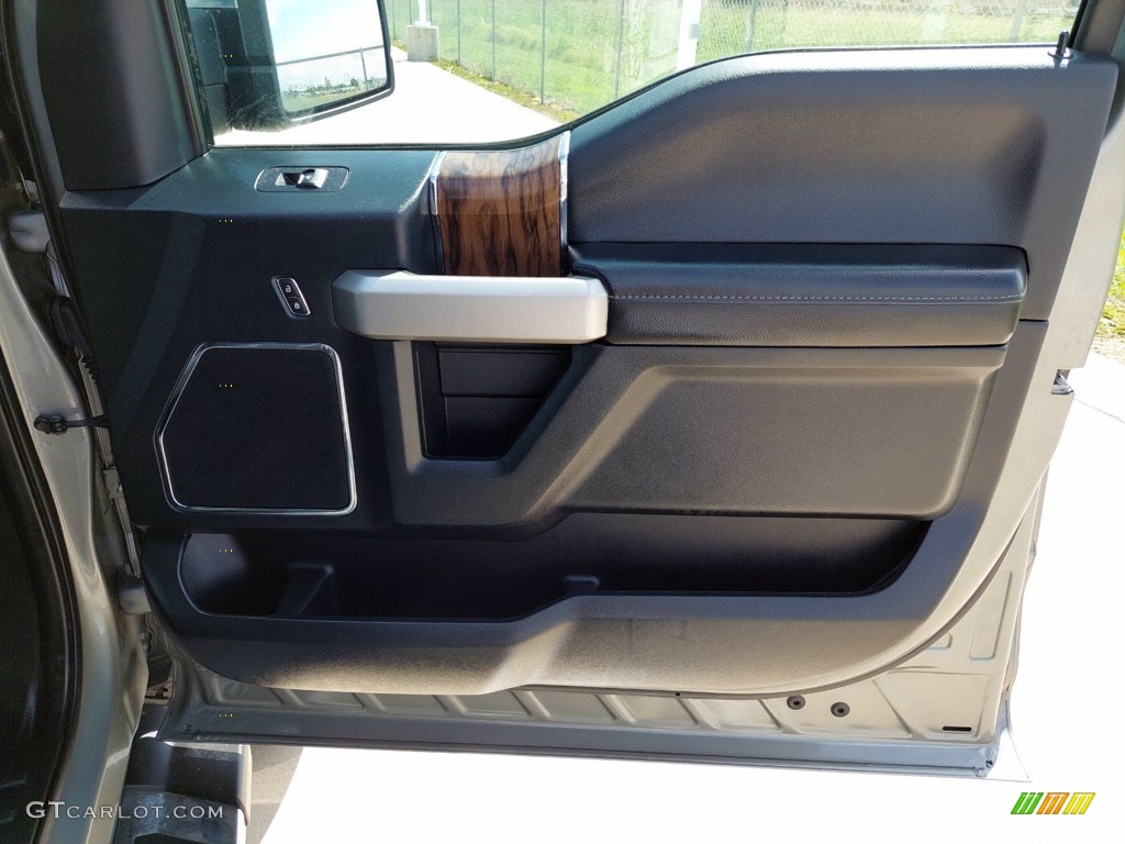 2019 F150 Lariat SuperCrew 4x4 - Silver Spruce / Black photo #29