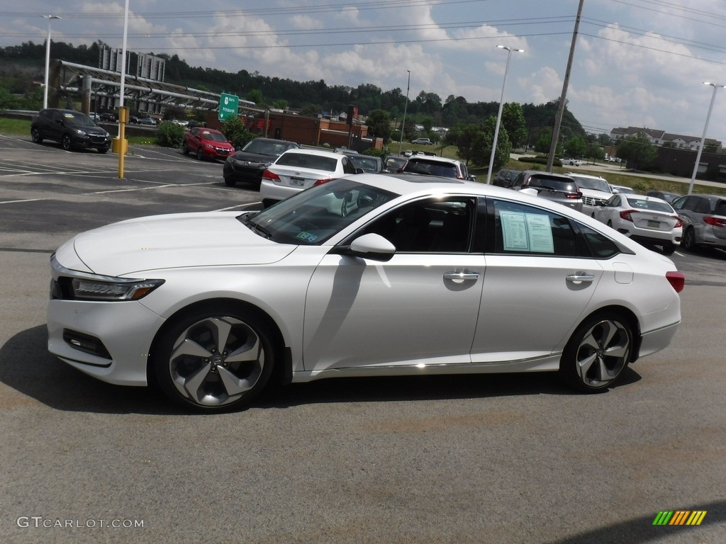 2020 Accord Touring Sedan - Platinum White Pearl / Black photo #15