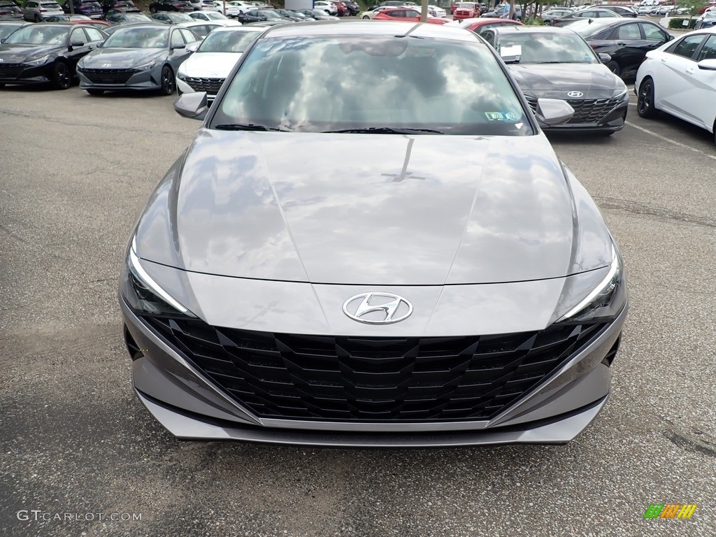 2021 Elantra SE - Fluid Metal / Black photo #4