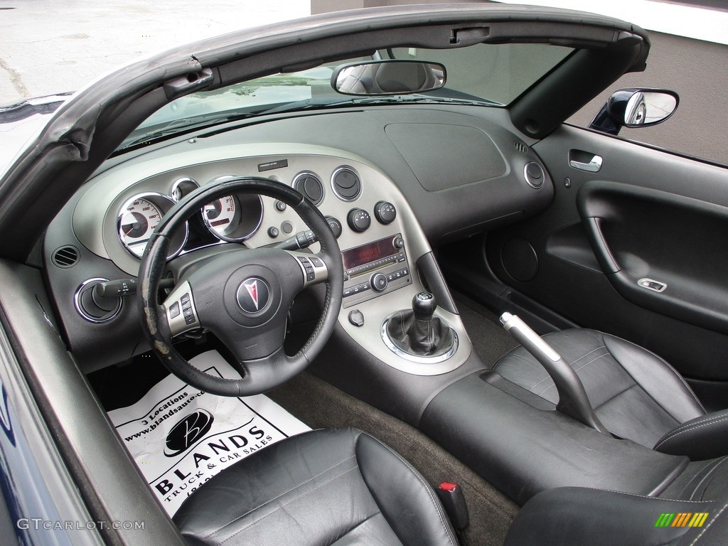 2007 Solstice Roadster - Deep Blue / Ebony photo #9