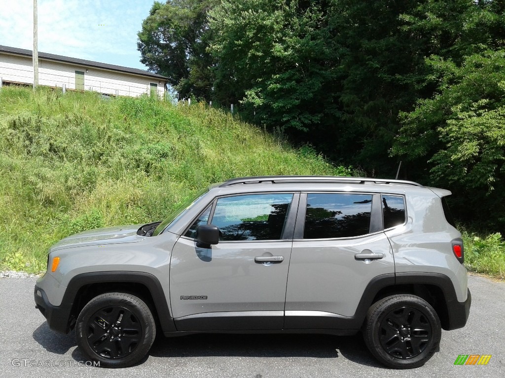 Sting-Gray Jeep Renegade