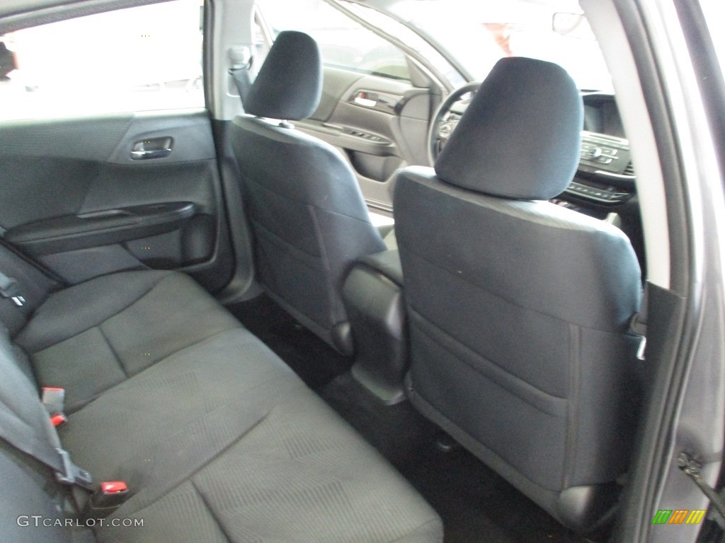 2017 Accord LX Sedan - Modern Steel Metallic / Black photo #18