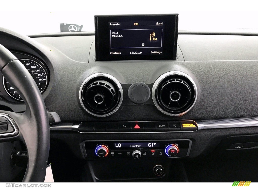2015 Audi A3 1.8 Premium Controls Photos