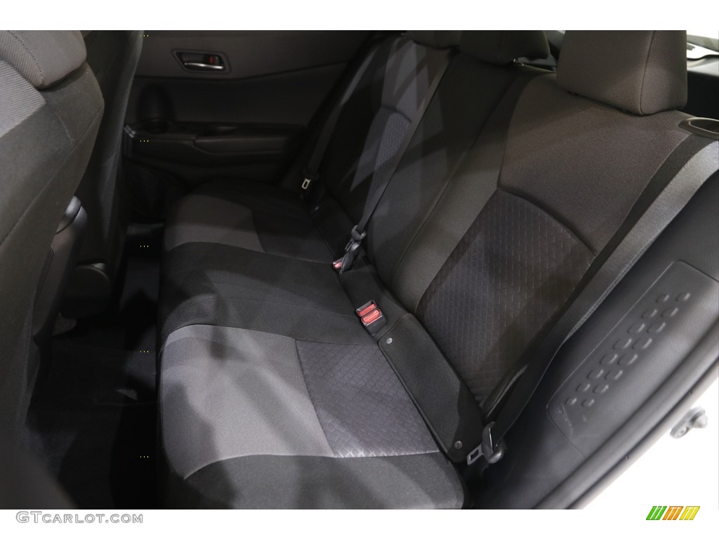 2020 C-HR LE - Blizzard Pearl / Black photo #14