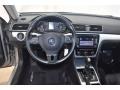 Reflex Silver Metallic - Passat 2.5L SE Photo No. 12