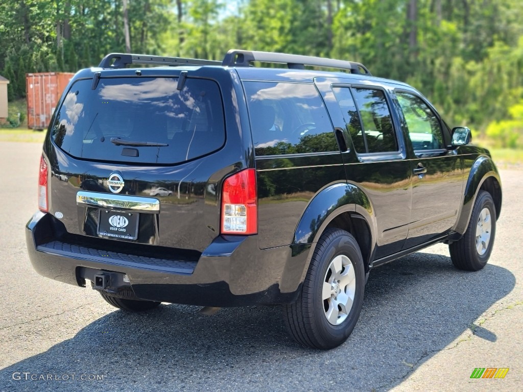 2011 Pathfinder LE 4x4 - Super Black / Graphite photo #5