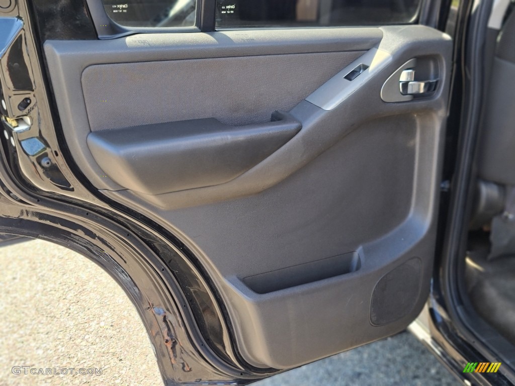 2011 Pathfinder LE 4x4 - Super Black / Graphite photo #17