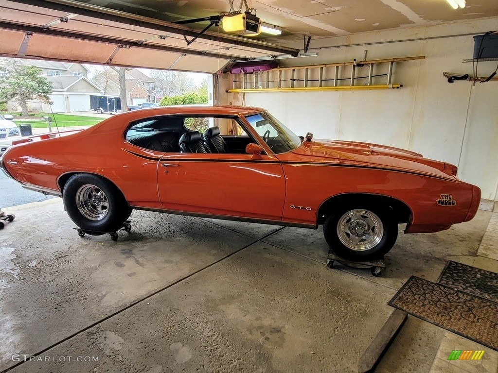 Carousel Red 1969 Pontiac GTO Judge Hardtop Exterior Photo #142084506