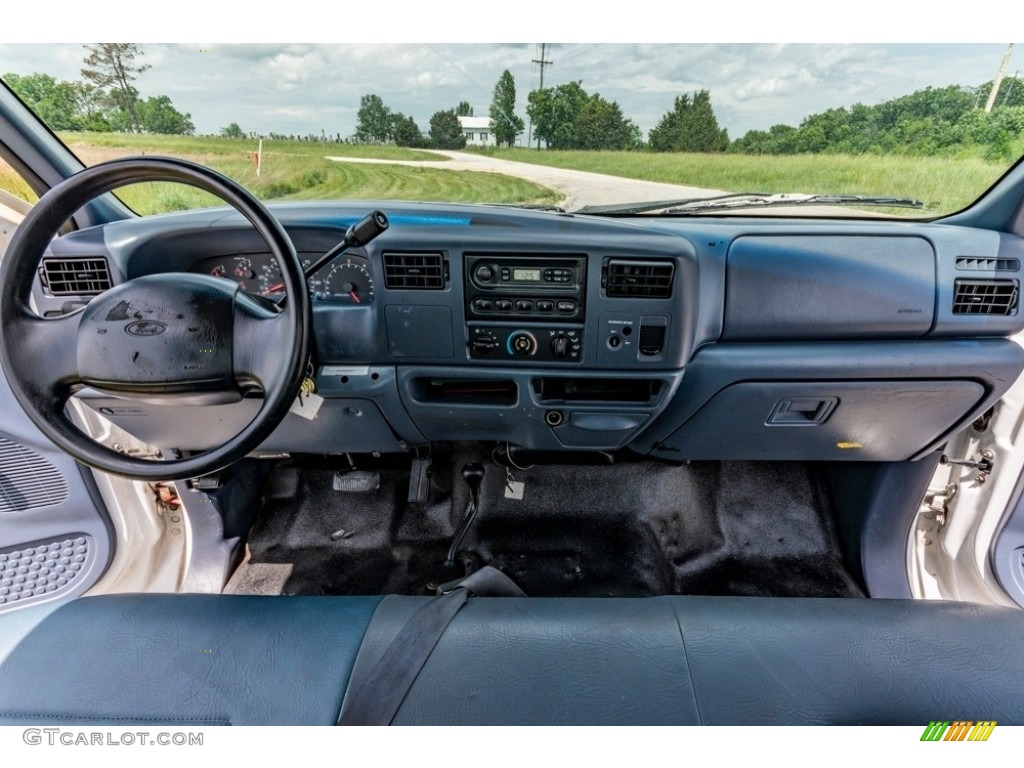 1999 Ford F350 Super Duty XL Regular Cab 4x4 Interior Color Photos