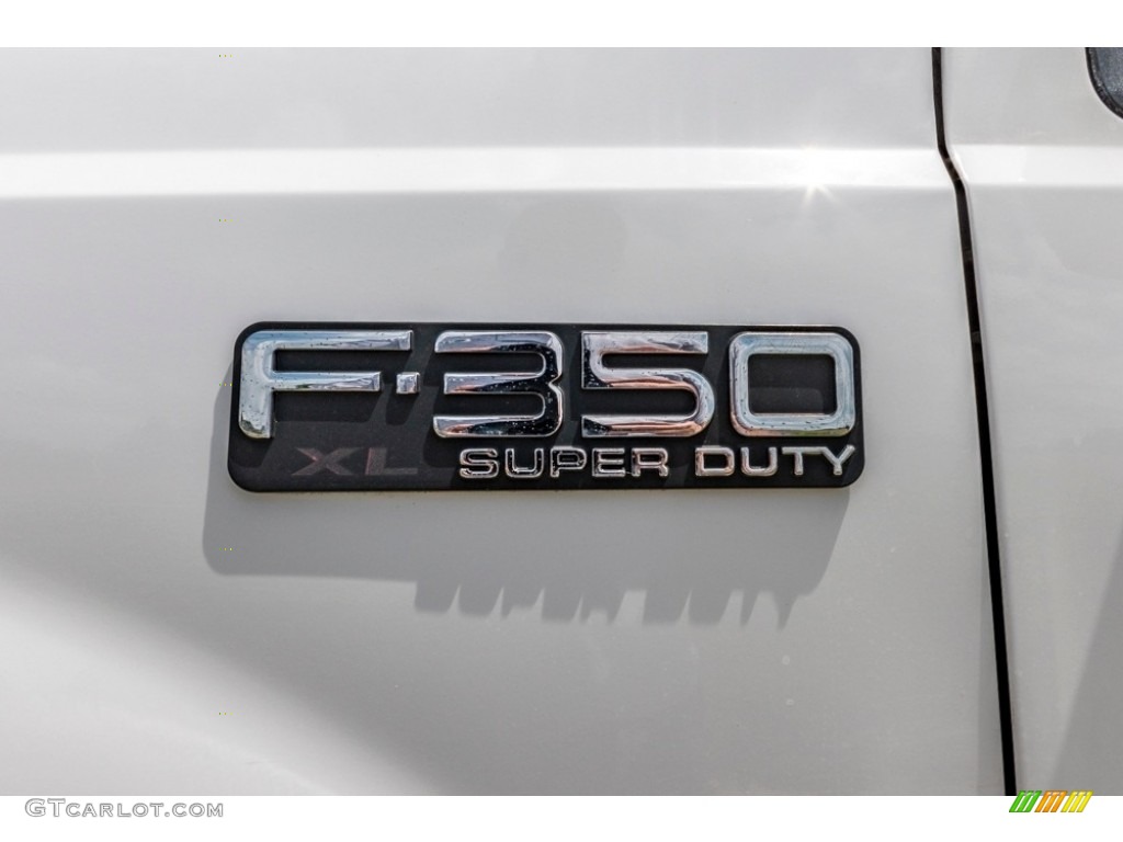 1999 Ford F350 Super Duty XL Regular Cab 4x4 Marks and Logos Photo #142084902
