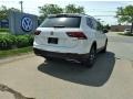 Pure White - Tiguan SE 4Motion Photo No. 2