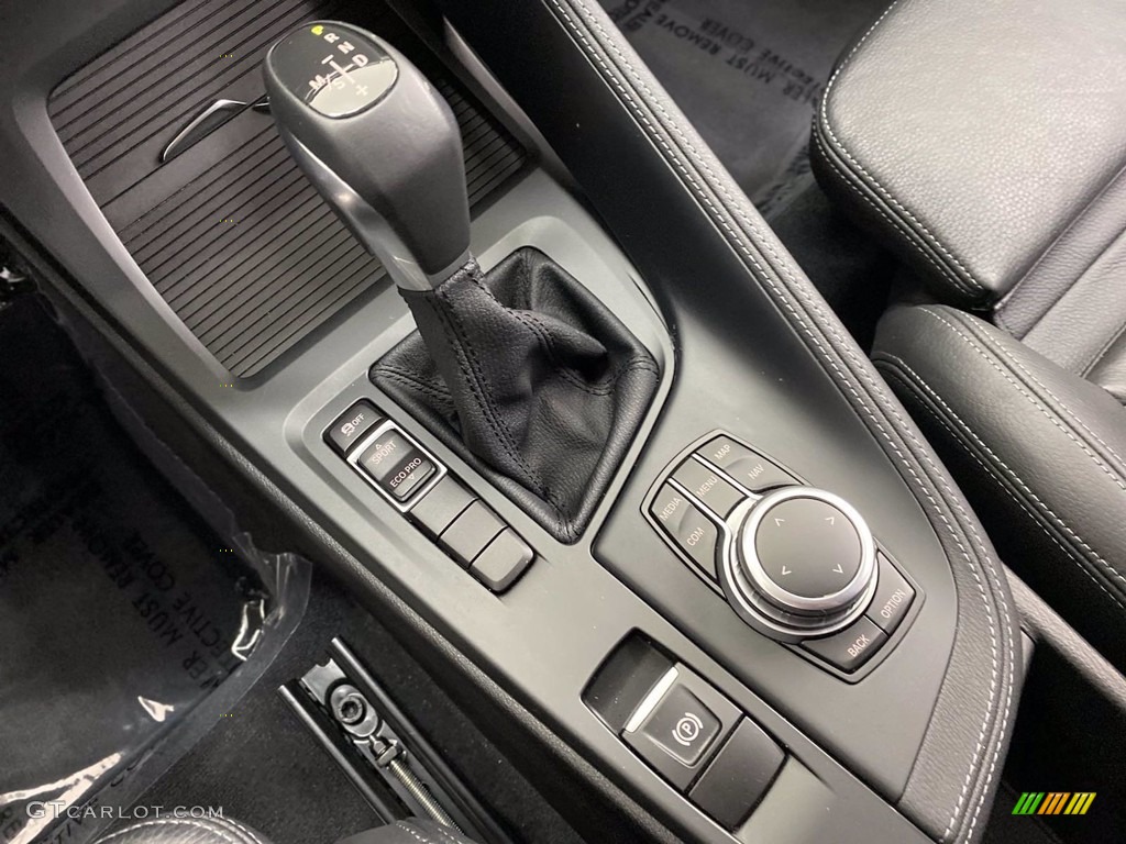 2018 X1 sDrive28i - Alpine White / Black photo #27