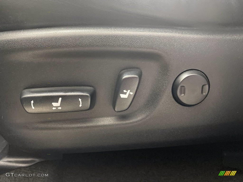 2017 NX 200t - Obsidian / Black photo #15