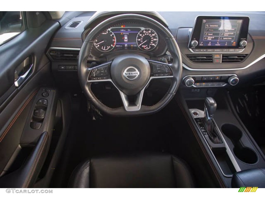 2020 Altima SR - Glacier White / Charcoal photo #5