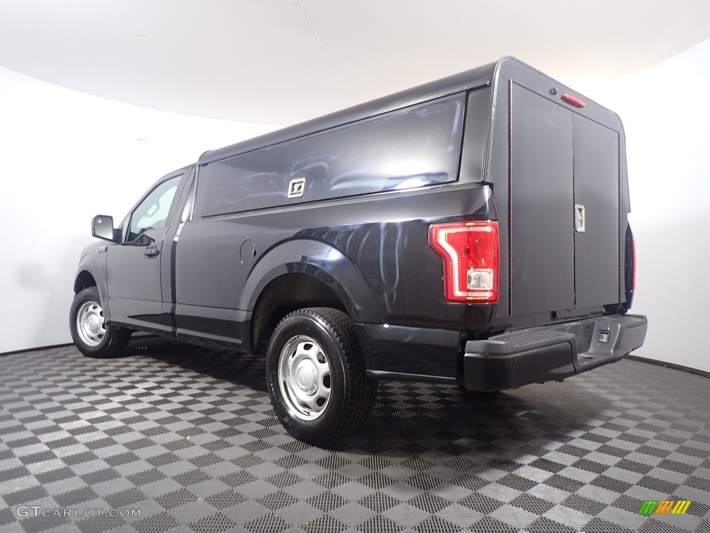 2016 F150 XL Regular Cab 4x4 - Shadow Black / Medium Earth Gray photo #11