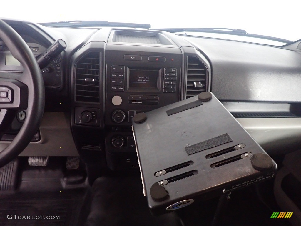 2016 F150 XL Regular Cab 4x4 - Shadow Black / Medium Earth Gray photo #22