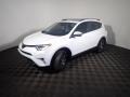 Super White - RAV4 XLE Photo No. 9