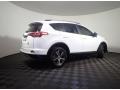 Super White - RAV4 XLE Photo No. 17