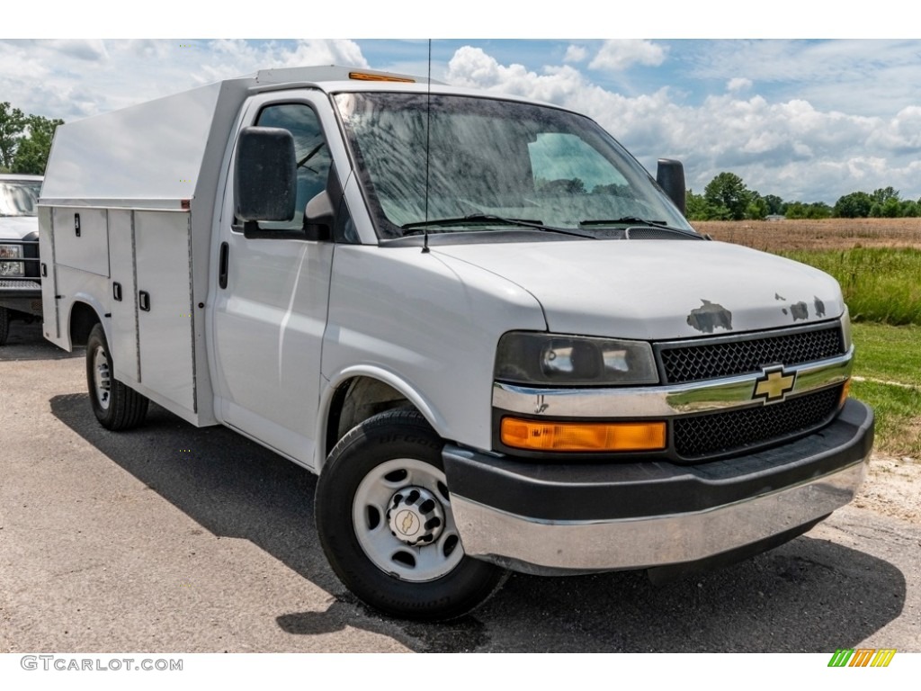 Summit White 2012 Chevrolet Express Cutaway 3500 Commercial Utility Truck Exterior Photo #142089900