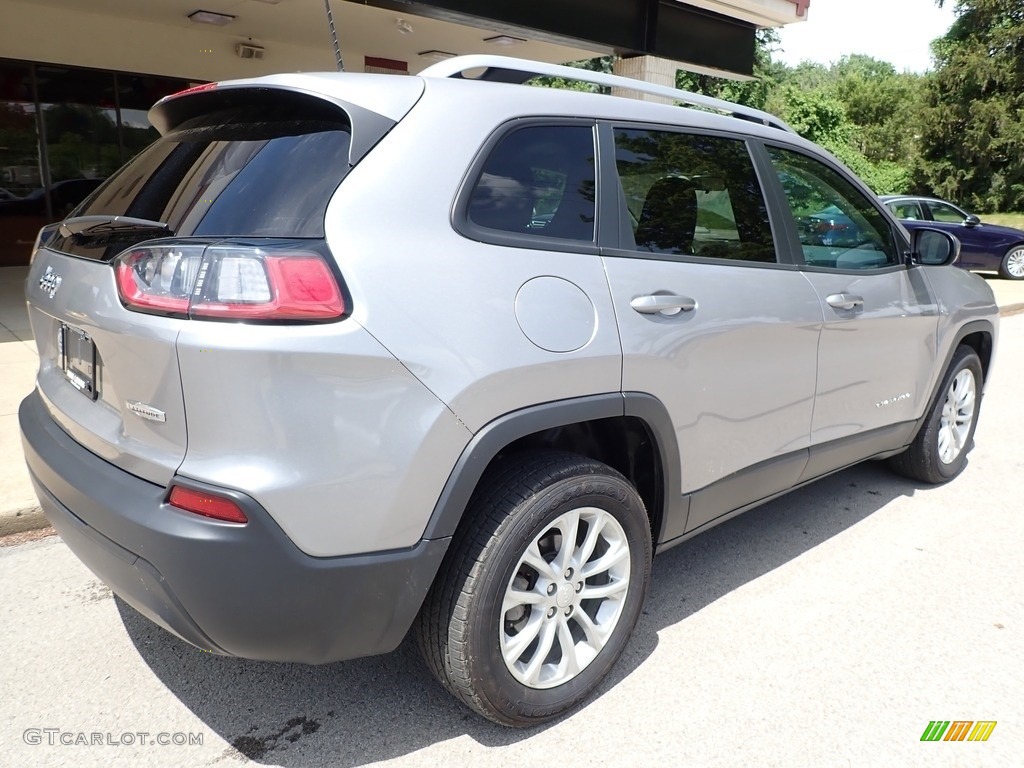 2020 Cherokee Latitude - Billet Silver Metallic / Black photo #2