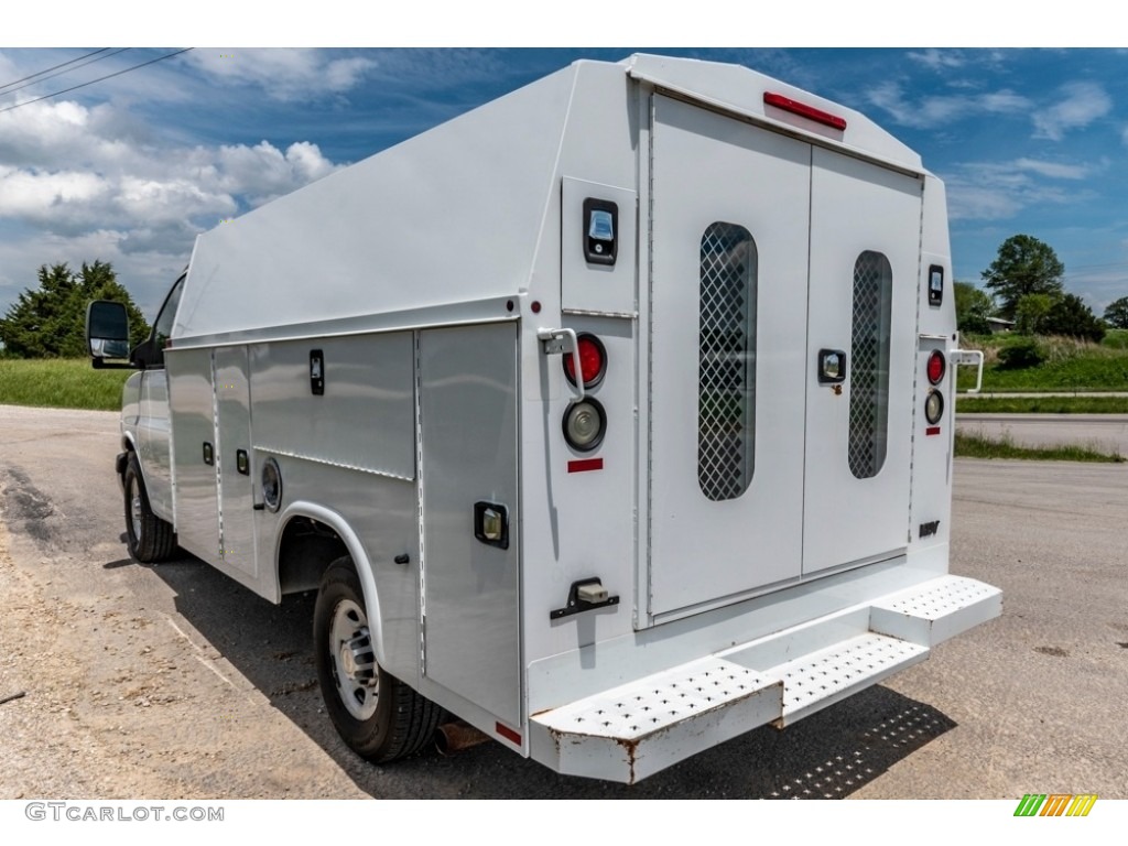 Summit White 2012 Chevrolet Express Cutaway 3500 Commercial Utility Truck Exterior Photo #142090008
