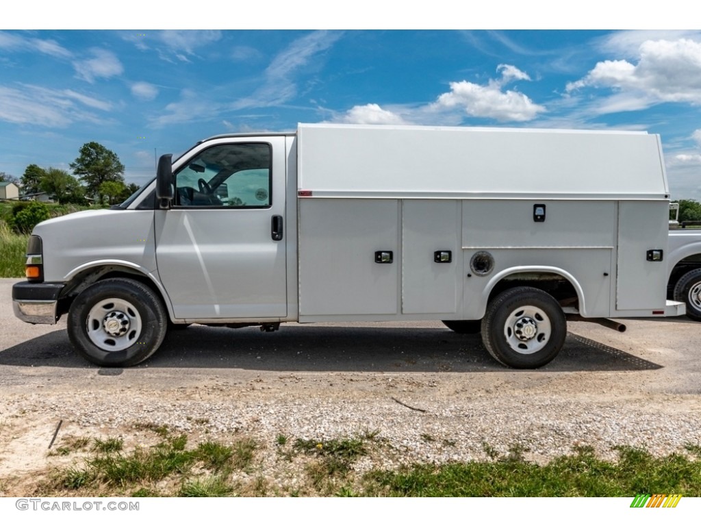 Summit White 2012 Chevrolet Express Cutaway 3500 Commercial Utility Truck Exterior Photo #142090029