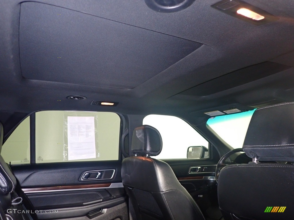 2016 Explorer Limited 4WD - Shadow Black / Ebony Black photo #2
