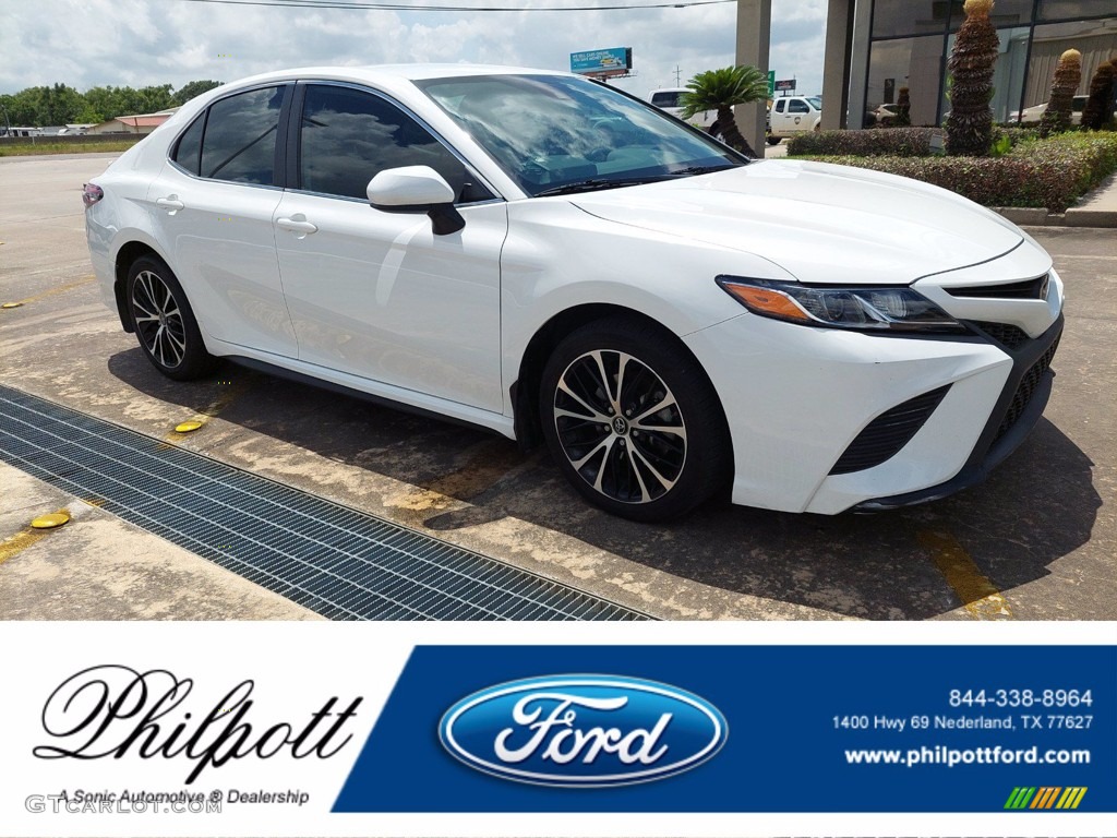 2019 Camry SE - Super White / Black photo #1