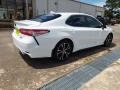 2019 Super White Toyota Camry SE  photo #3