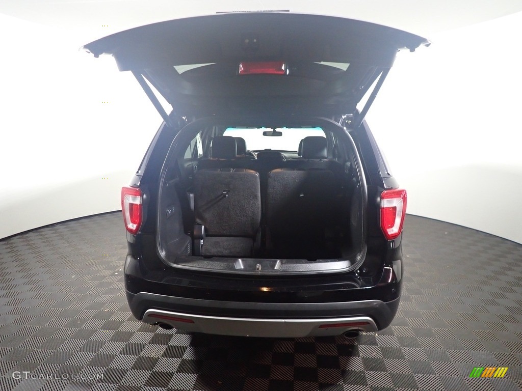 2016 Explorer Limited 4WD - Shadow Black / Ebony Black photo #17