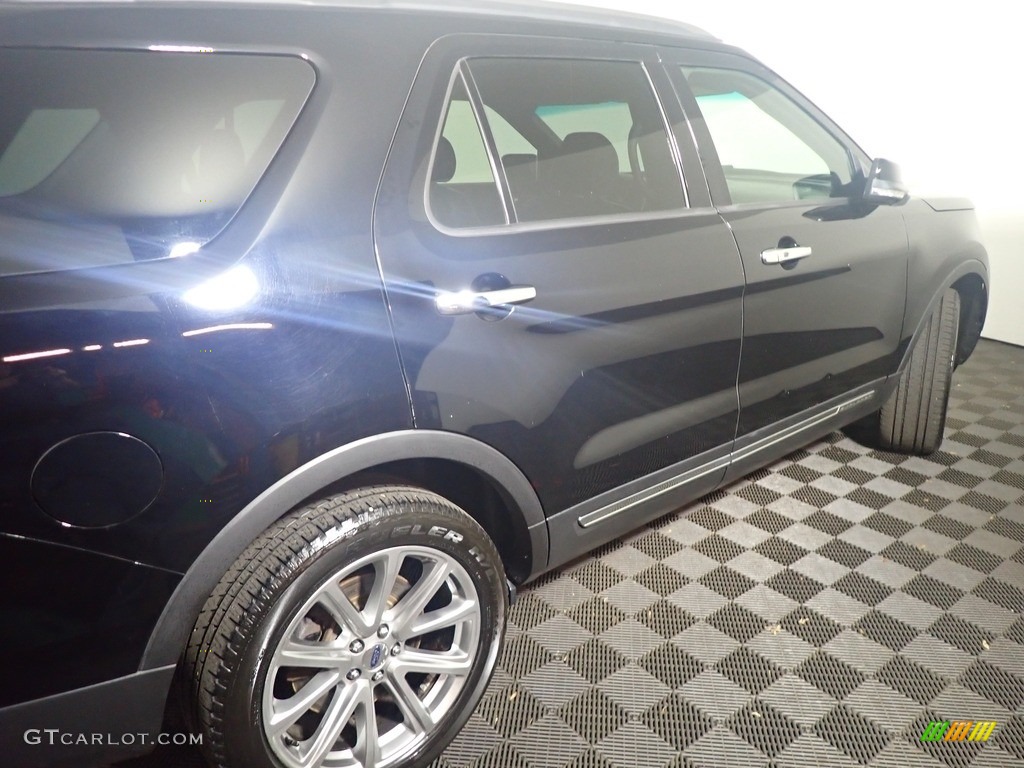2016 Explorer Limited 4WD - Shadow Black / Ebony Black photo #22