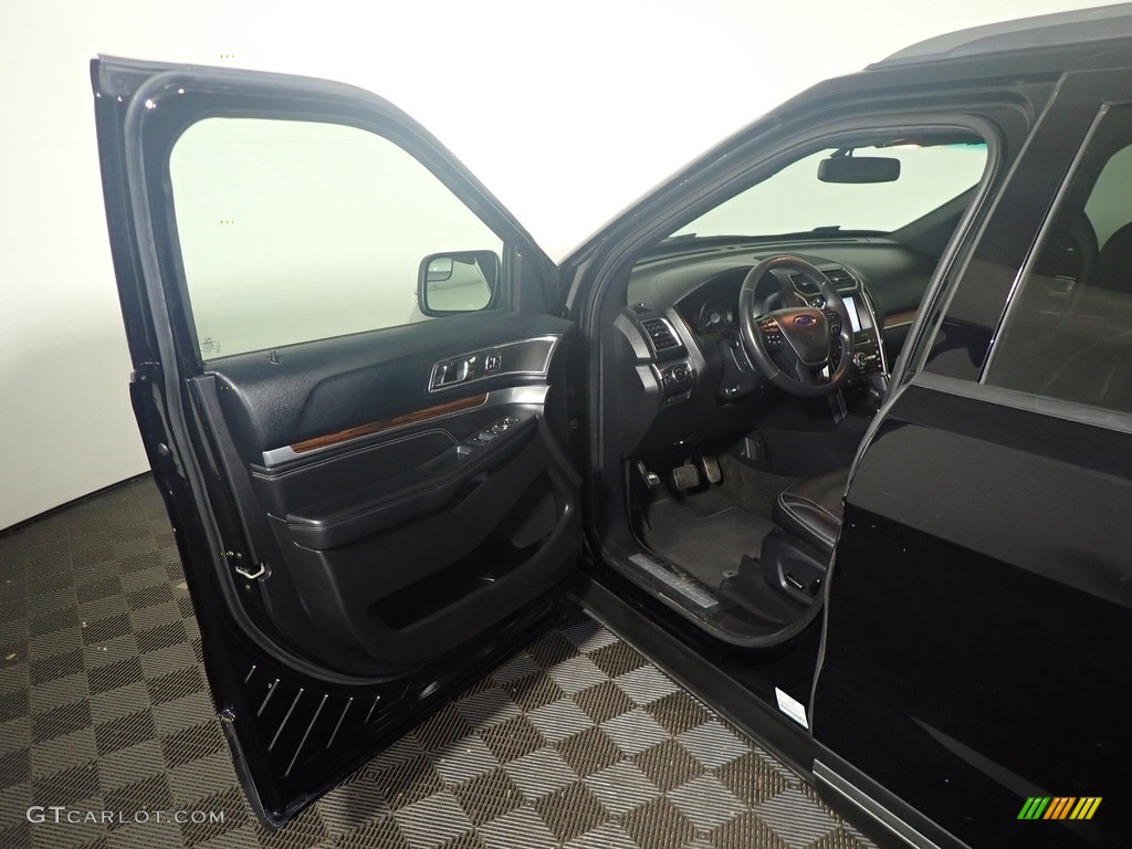 2016 Explorer Limited 4WD - Shadow Black / Ebony Black photo #24