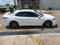 2019 Super White Toyota Camry SE  photo #12