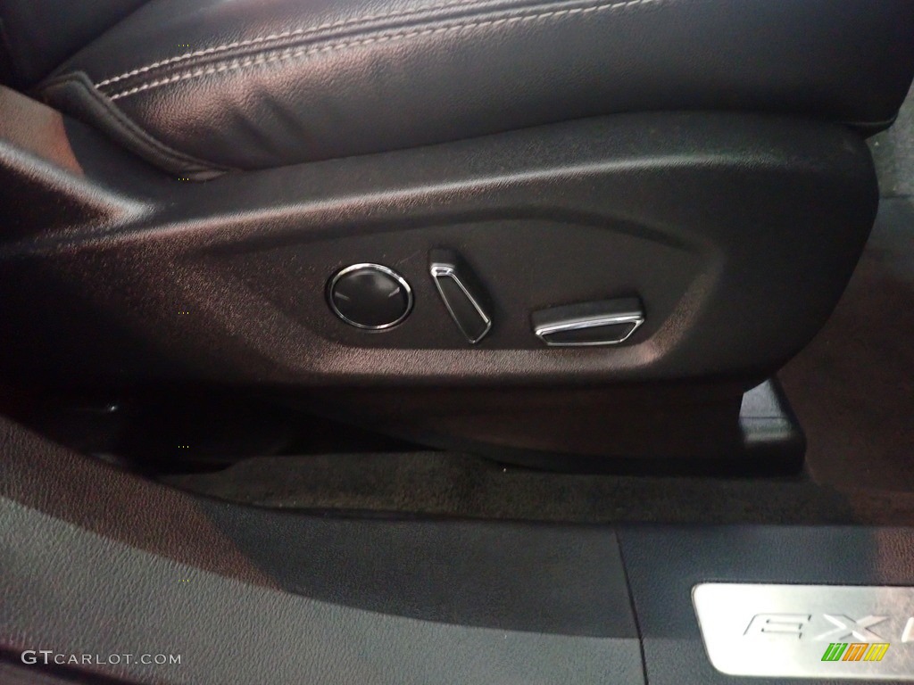 2016 Explorer Limited 4WD - Shadow Black / Ebony Black photo #45